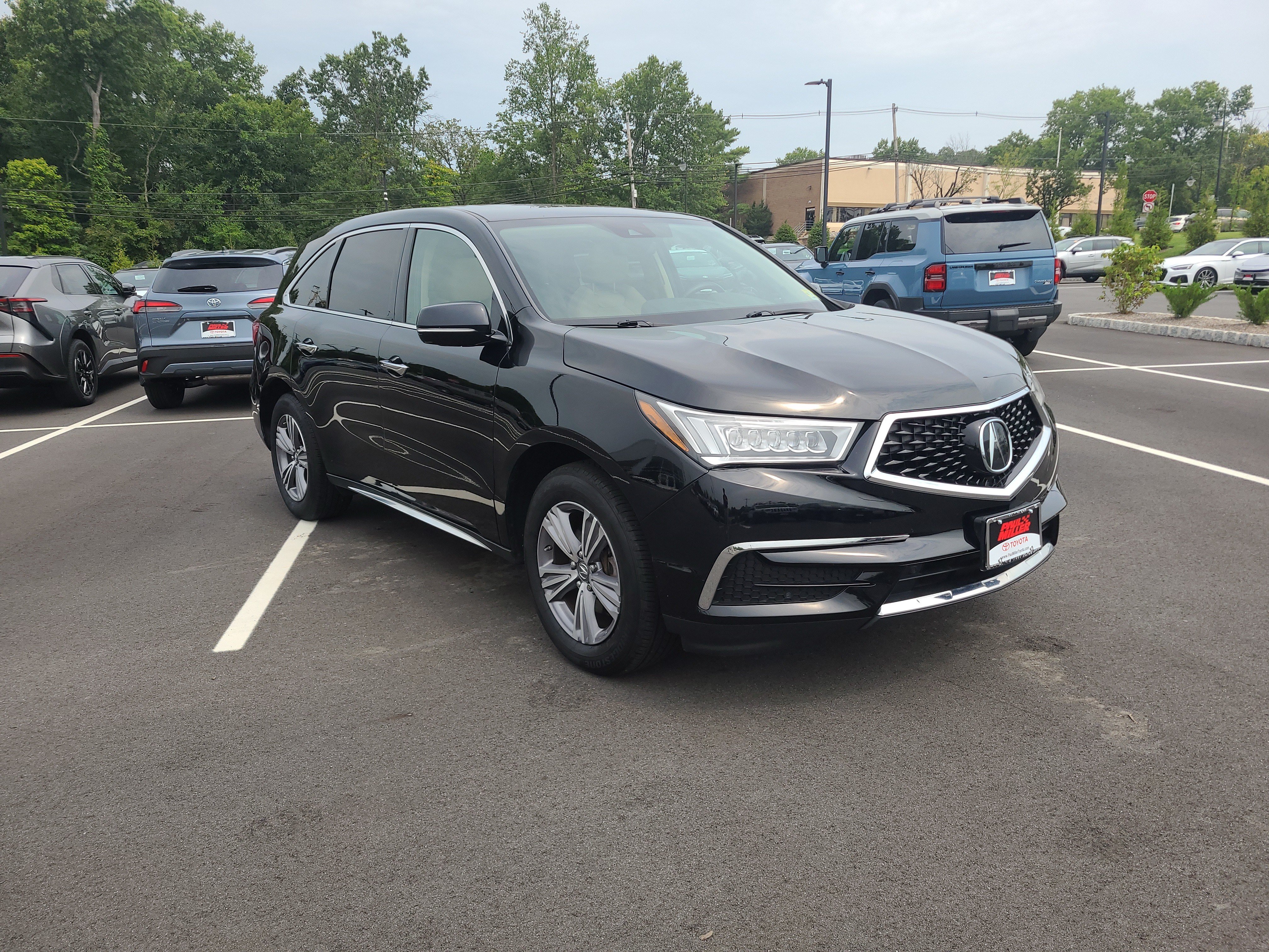 Used 2020 Acura MDX SH-AWD image 3