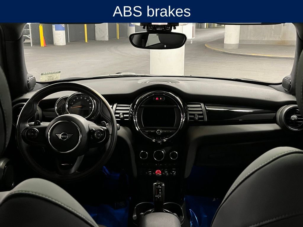 Used 2021 MINI Cooper S w/ Premium Package image 7