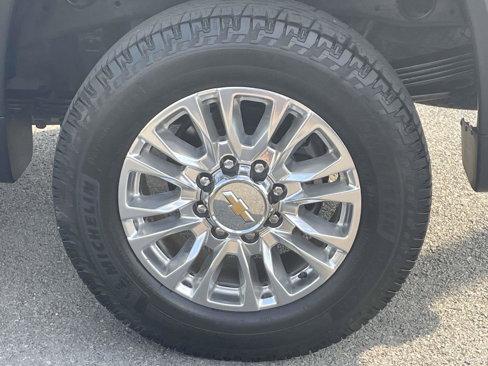 Certified 2022 Chevrolet Silverado 2500 High Country w/ Safety Package II AWD/4WD image 14