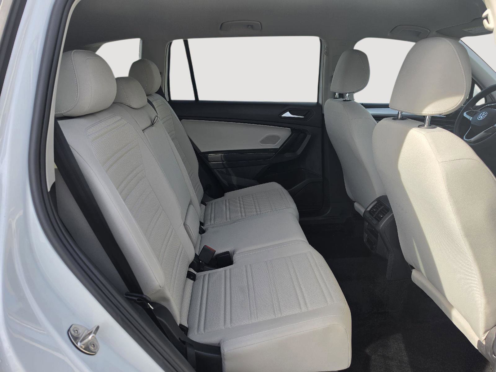 Used 2023 Volkswagen Tiguan S image 11
