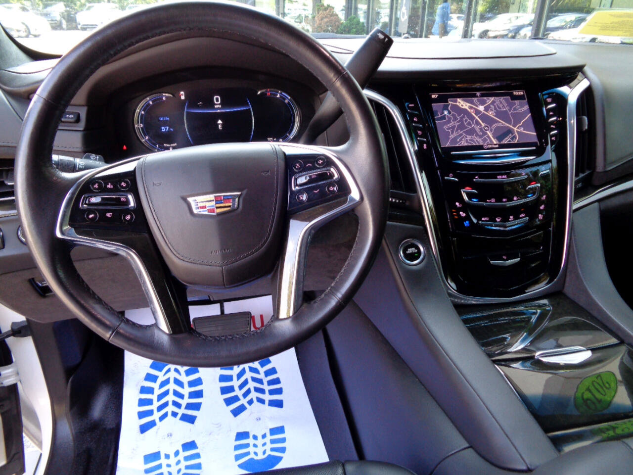 Used 2019 Cadillac Escalade ESV Platinum image 11