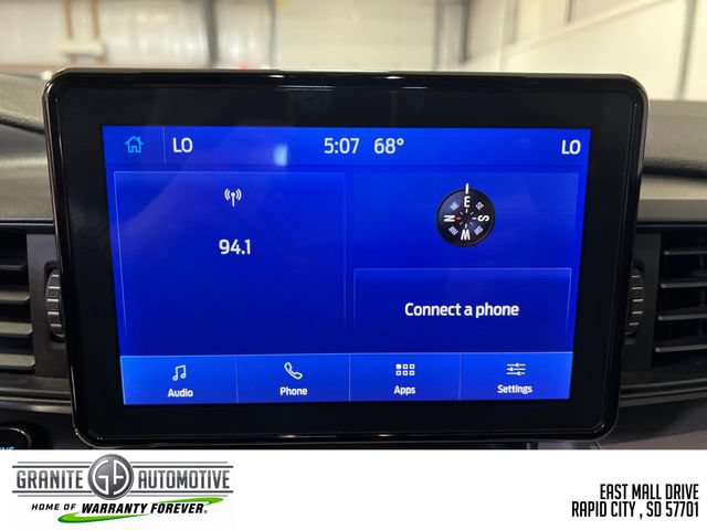 Used 2024 Ford Explorer XLT AWD/4WD image 15