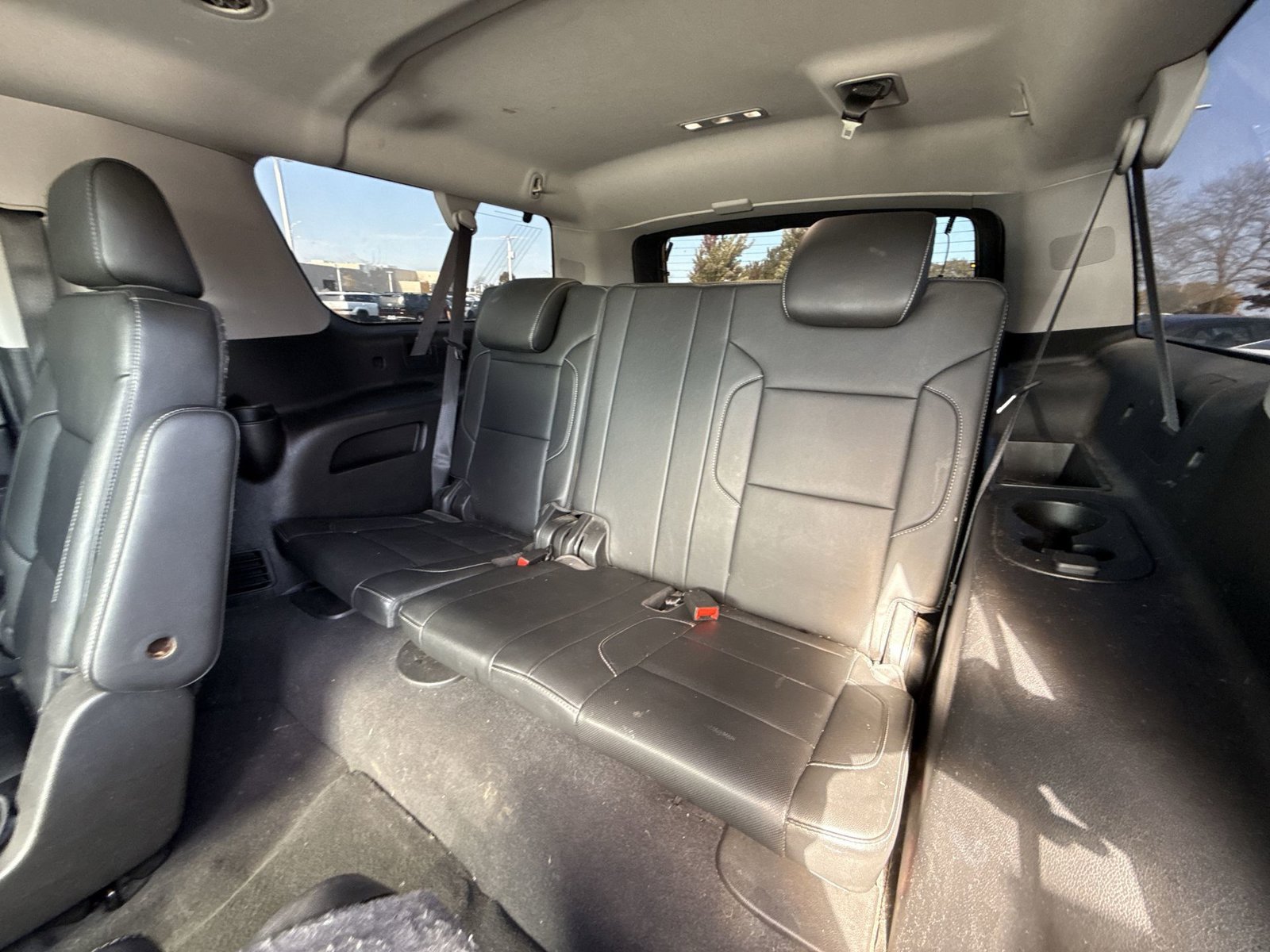 Used 2019 Chevrolet Suburban Premier AWD/4WD image 25