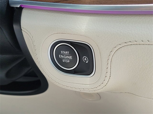 Used 2024 Mercedes-Benz GLS 580 4MATIC image 18