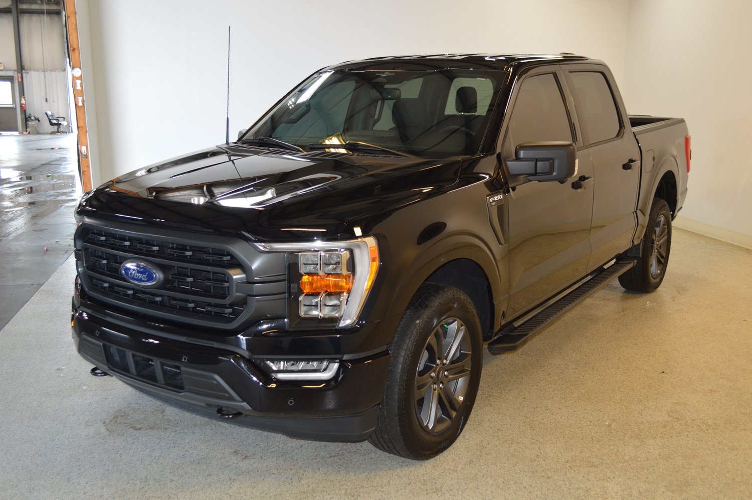 Used 2023 Ford F150 XLT w/ Equipment Group 302A High AWD/4WD image 7