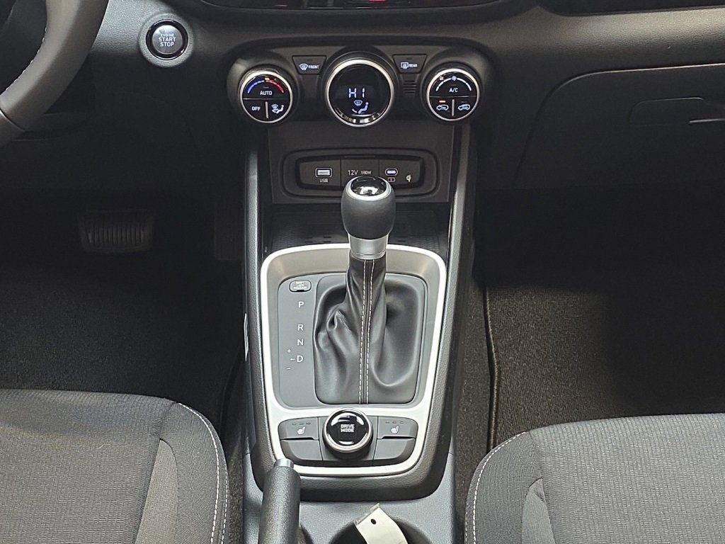 New 2026 Hyundai Venue SEL image 20