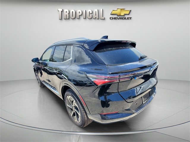 New 2025 Chevrolet Equinox EV LT image 3