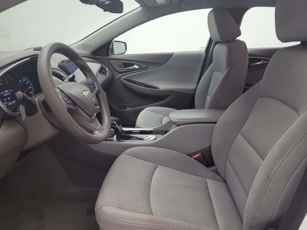 Used 2022 Chevrolet Malibu LS w/ Driver Confidence Package II FWD image 17