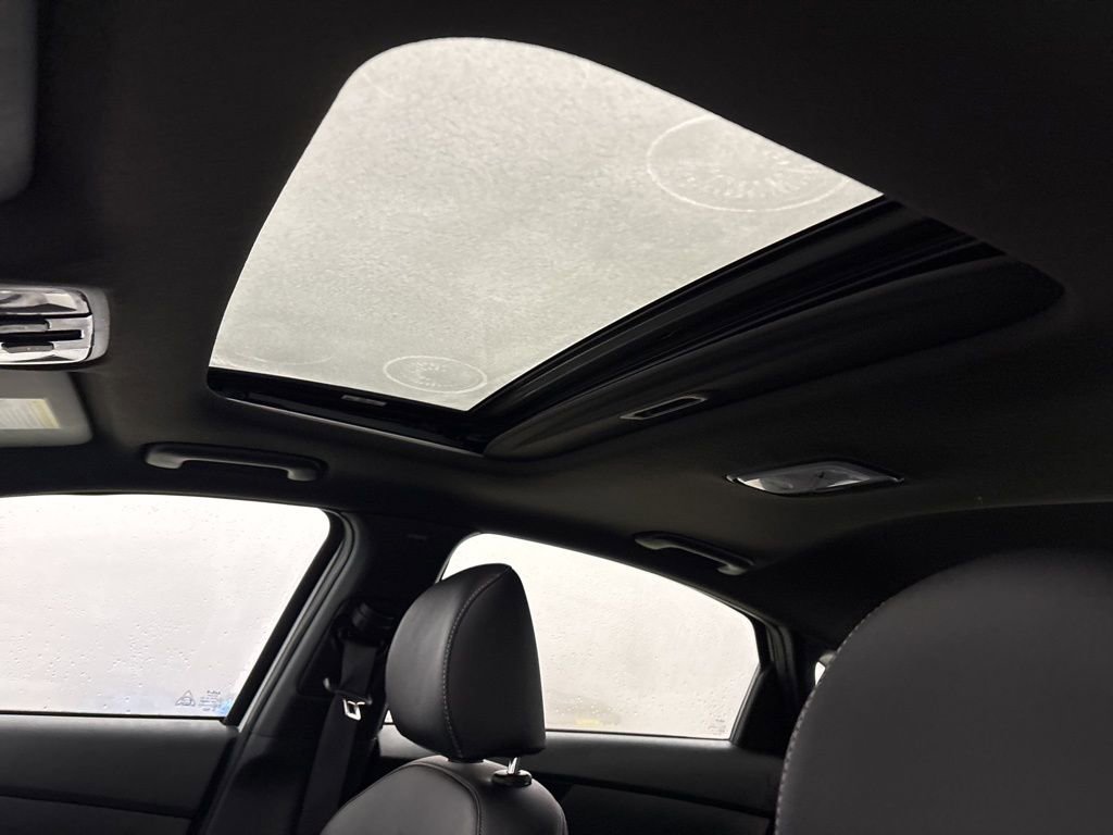 Used 2024 Kia Forte GT-Line w/ GT-Line Premium Package image 15