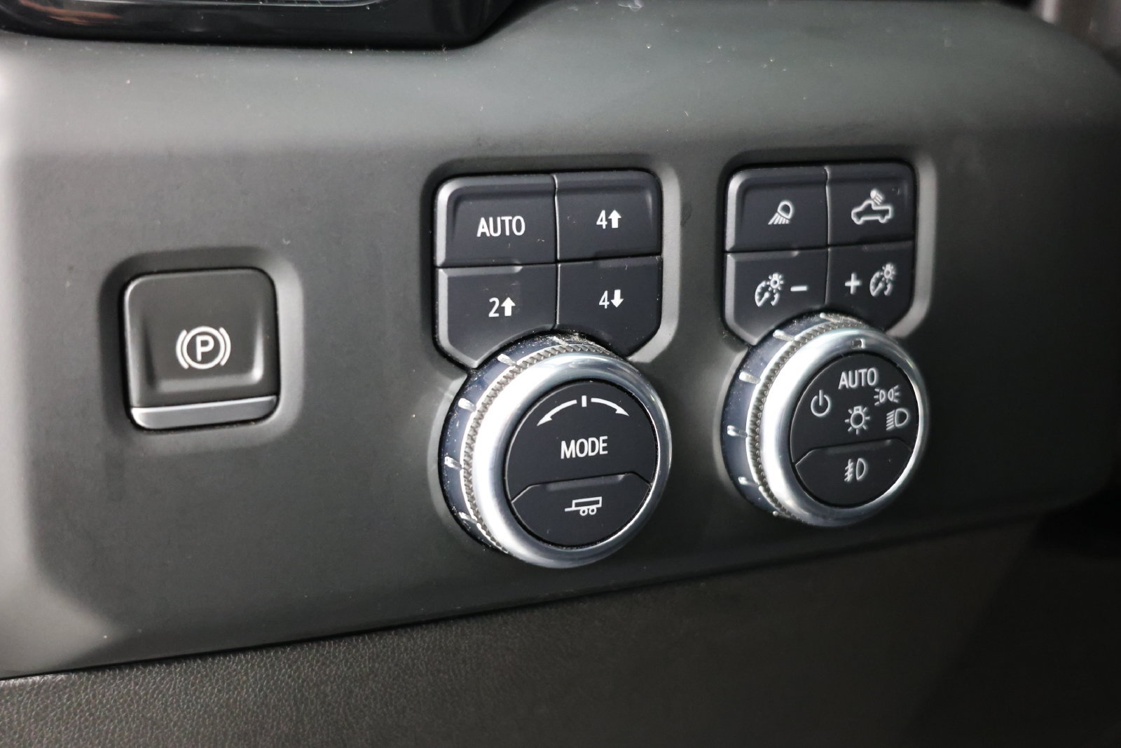 Used 2023 GMC Sierra 1500 Denali AWD/4WD image 18
