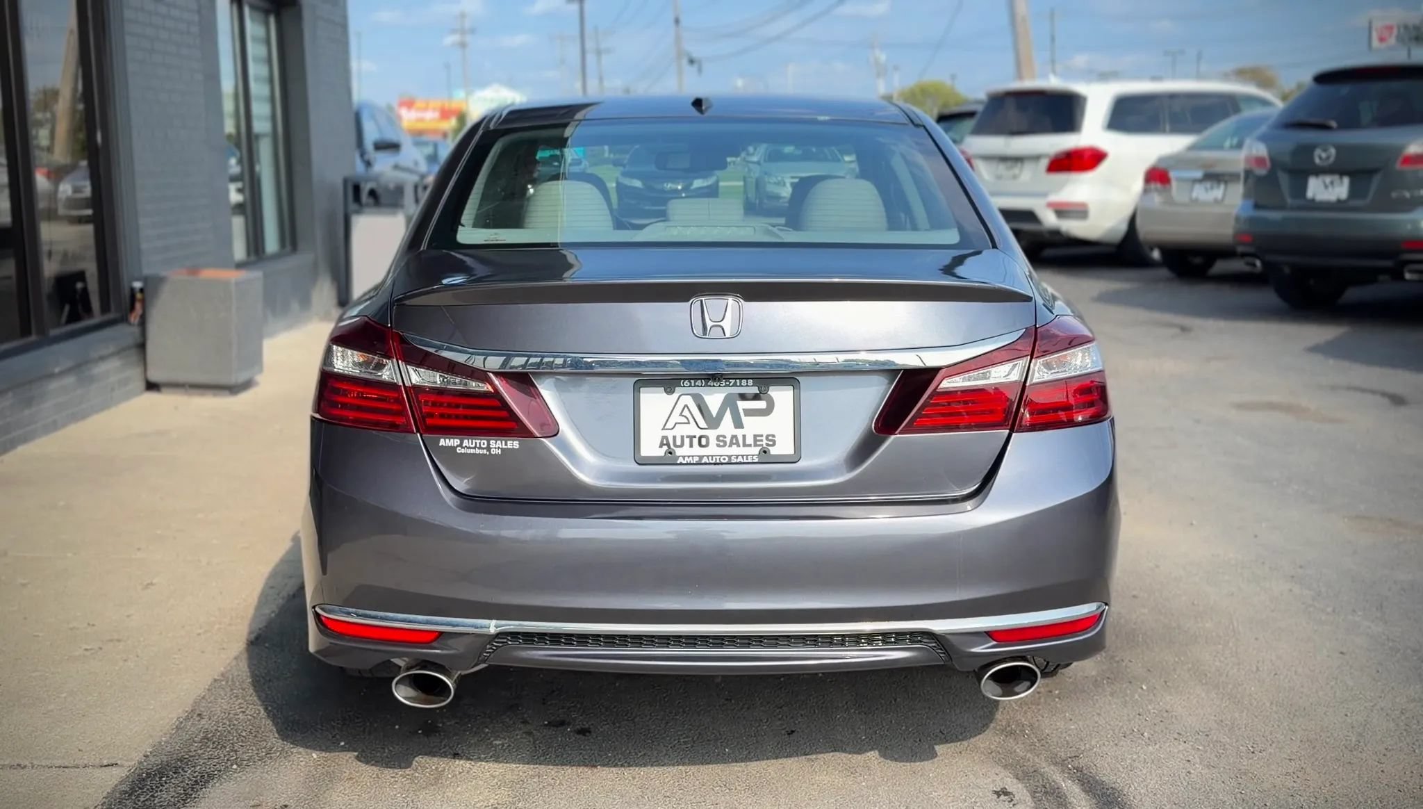 Used 2017 Honda Accord EX-L image 3