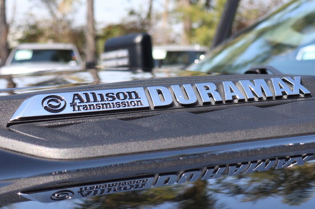 Used 2021 Chevrolet Silverado 2500 LTZ w/ LTZ Plus Package AWD/4WD image 62