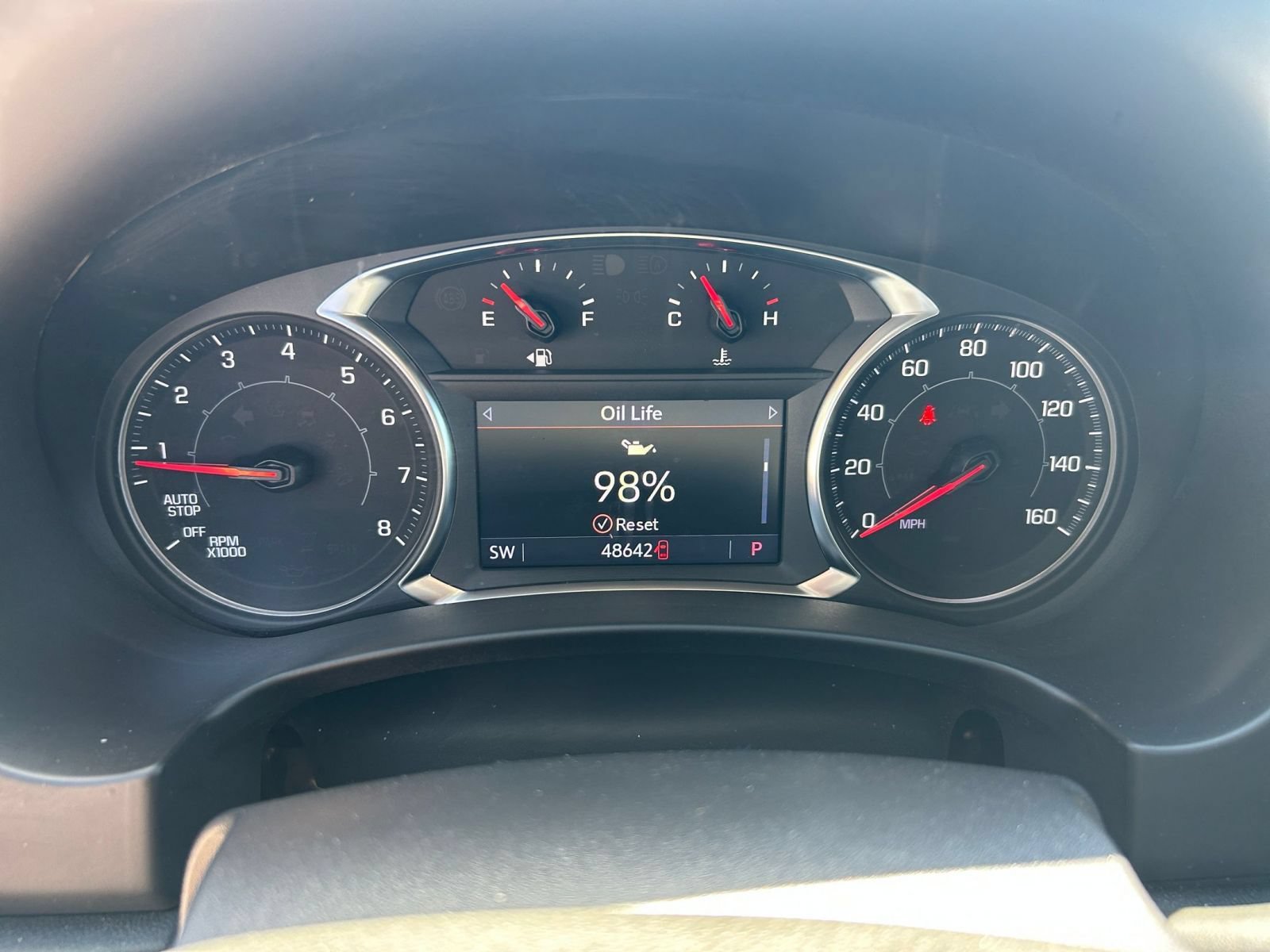 Used 2024 GMC Terrain SLT AWD/4WD image 35