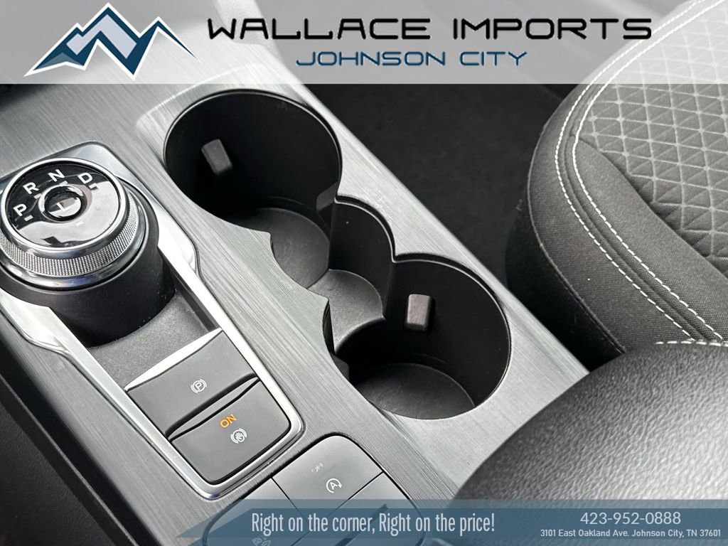 Used 2024 Ford Escape Active AWD/4WD image 18