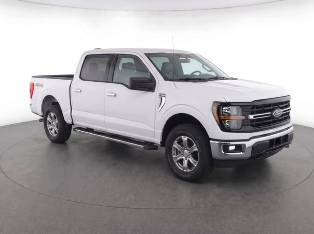 Used 2025 Ford F150 XLT w/ Equipment Group 301A Standard AWD/4WD image 2