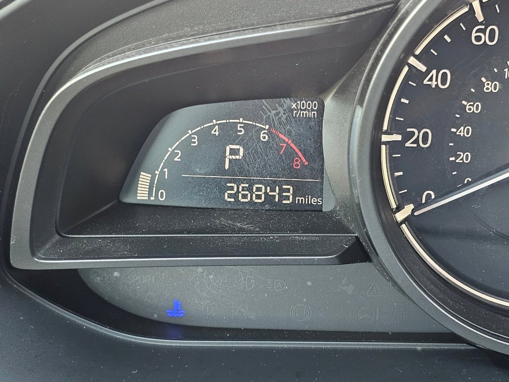 Used 2018 MAZDA MAZDA3 Touring image 9