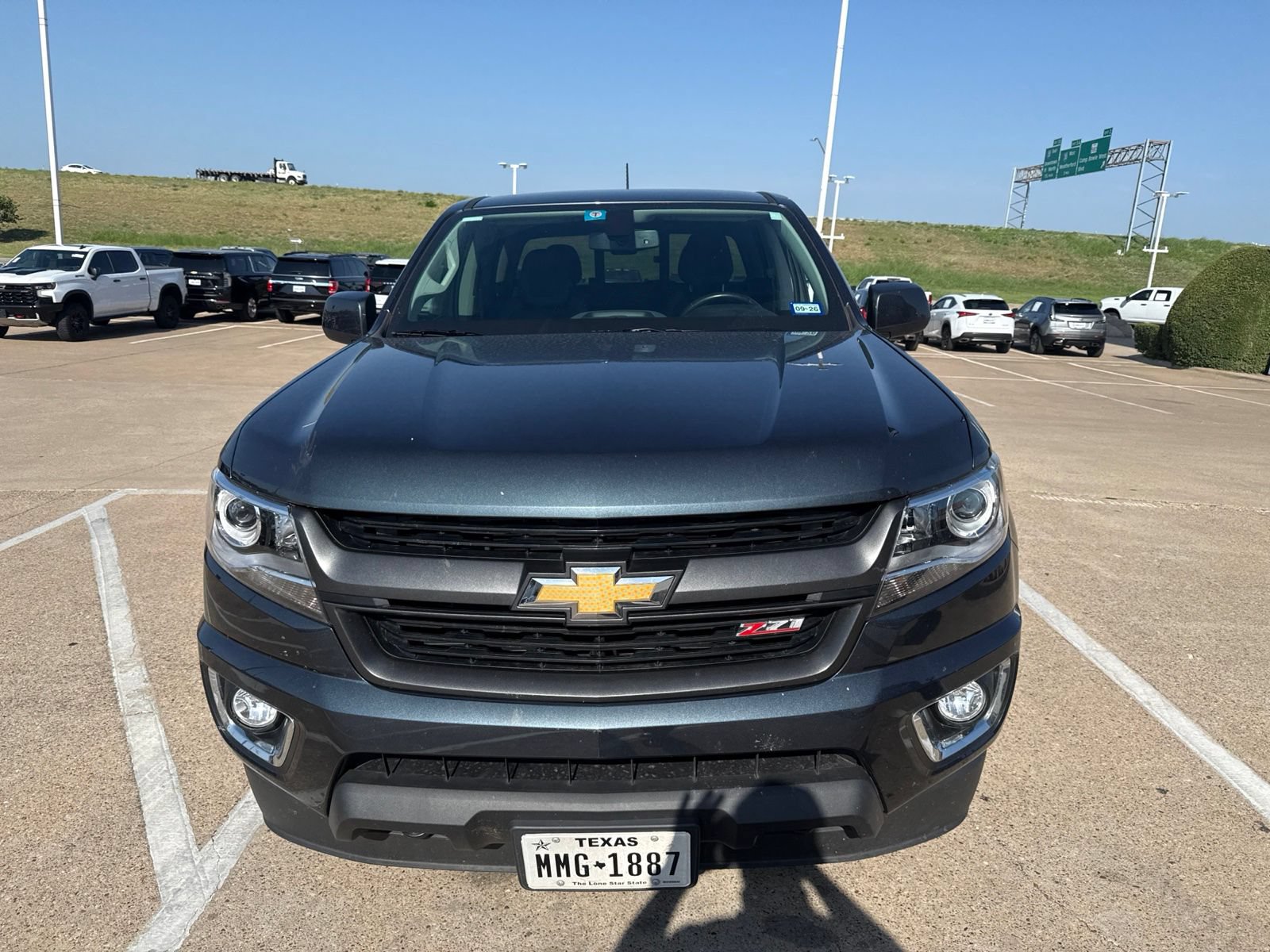Used 2020 Chevrolet Colorado Z71 RWD image 2