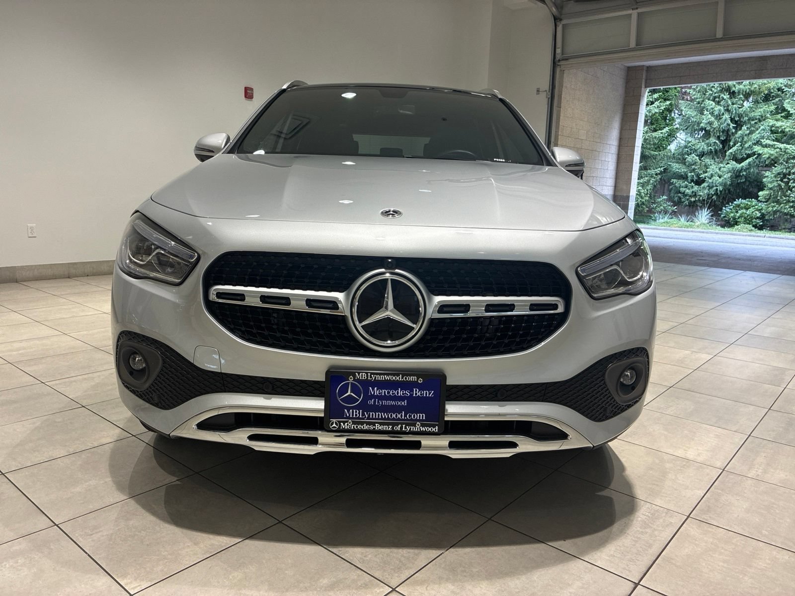 Certified 2023 Mercedes-Benz GLA 250 4MATIC image 2