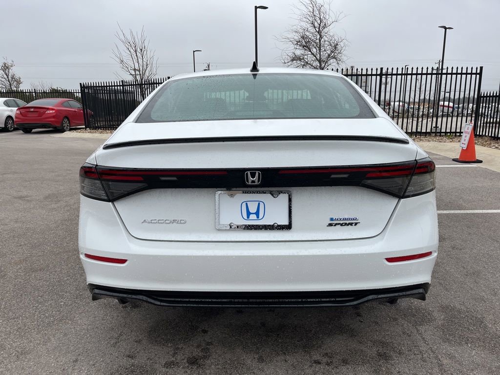 Used 2025 Honda Accord Sport image 5