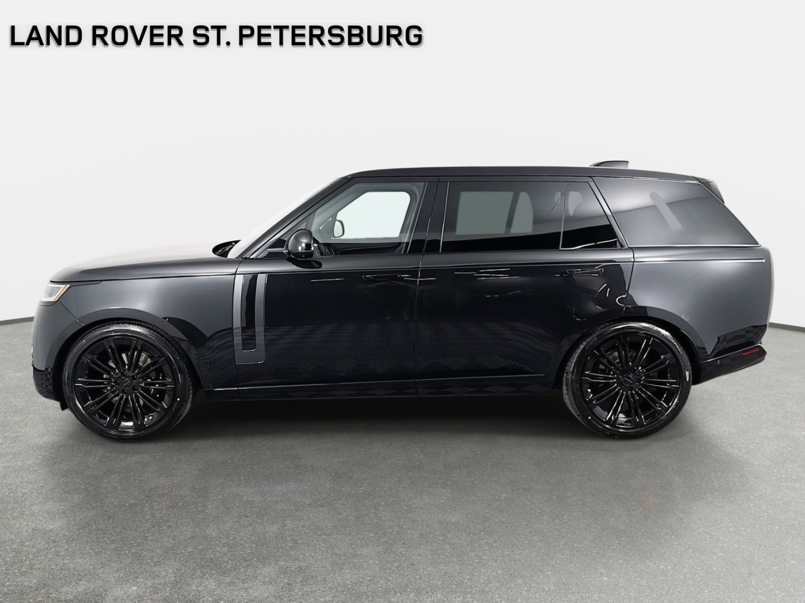 New 2026 Land Rover Range Rover Long Wheelbase SE AWD/4WD image 8
