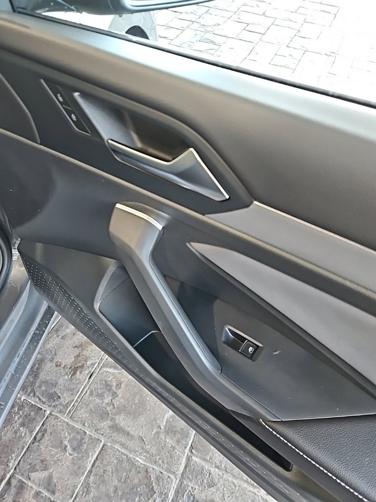 New 2026 Volkswagen Jetta SE image 12