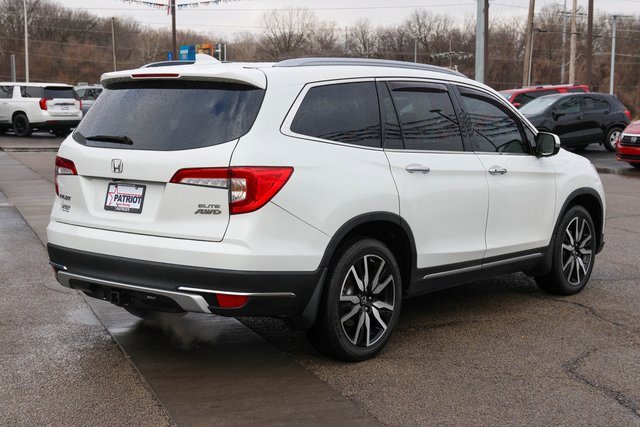 Used 2022 Honda Pilot Elite image 3