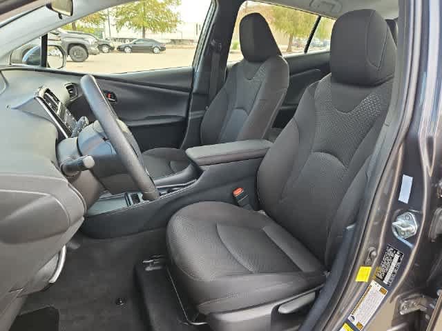 Used 2022 Toyota Prius LE FWD image 14