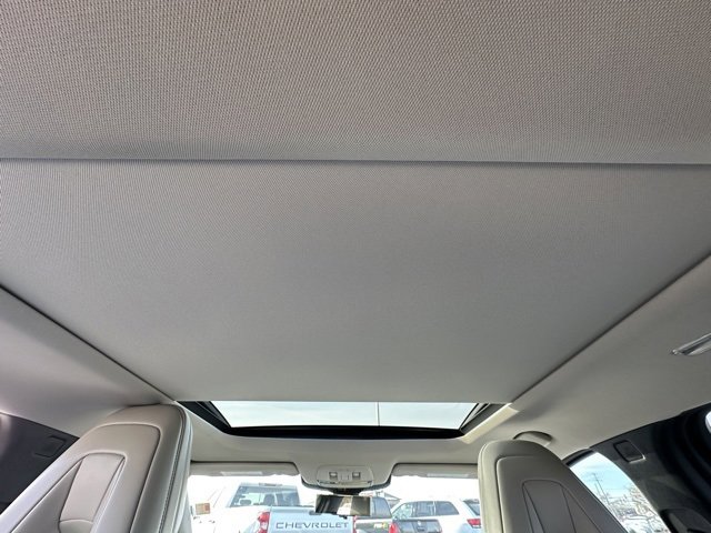 Certified 2023 Nissan Ariya AWD image 32