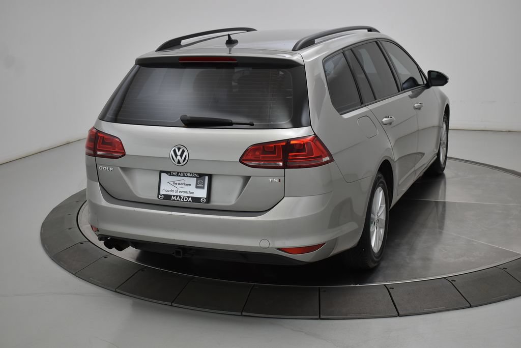Used 2016 Volkswagen Golf S FWD image 22
