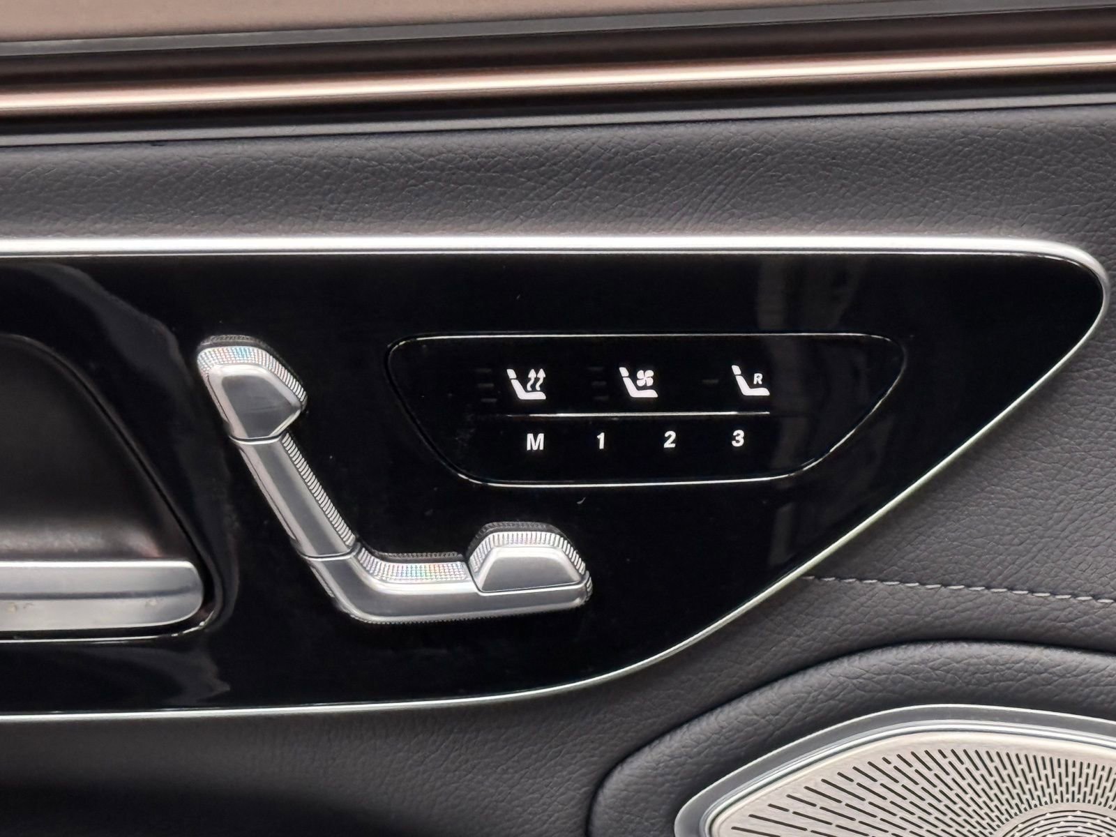 Certified 2023 Mercedes-Benz EQS 580 4MATIC Sedan image 22