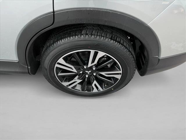 Used 2024 Mitsubishi Eclipse Cross SE AWD/4WD image 10