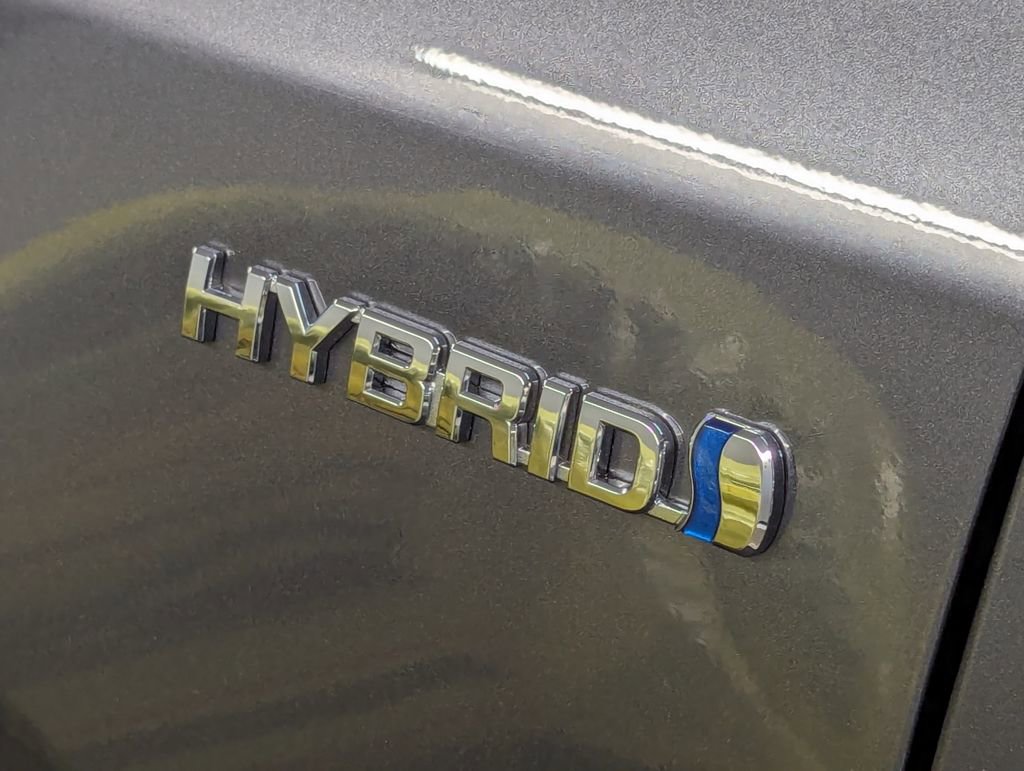 Used 2014 Toyota Prius V Three FWD image 14