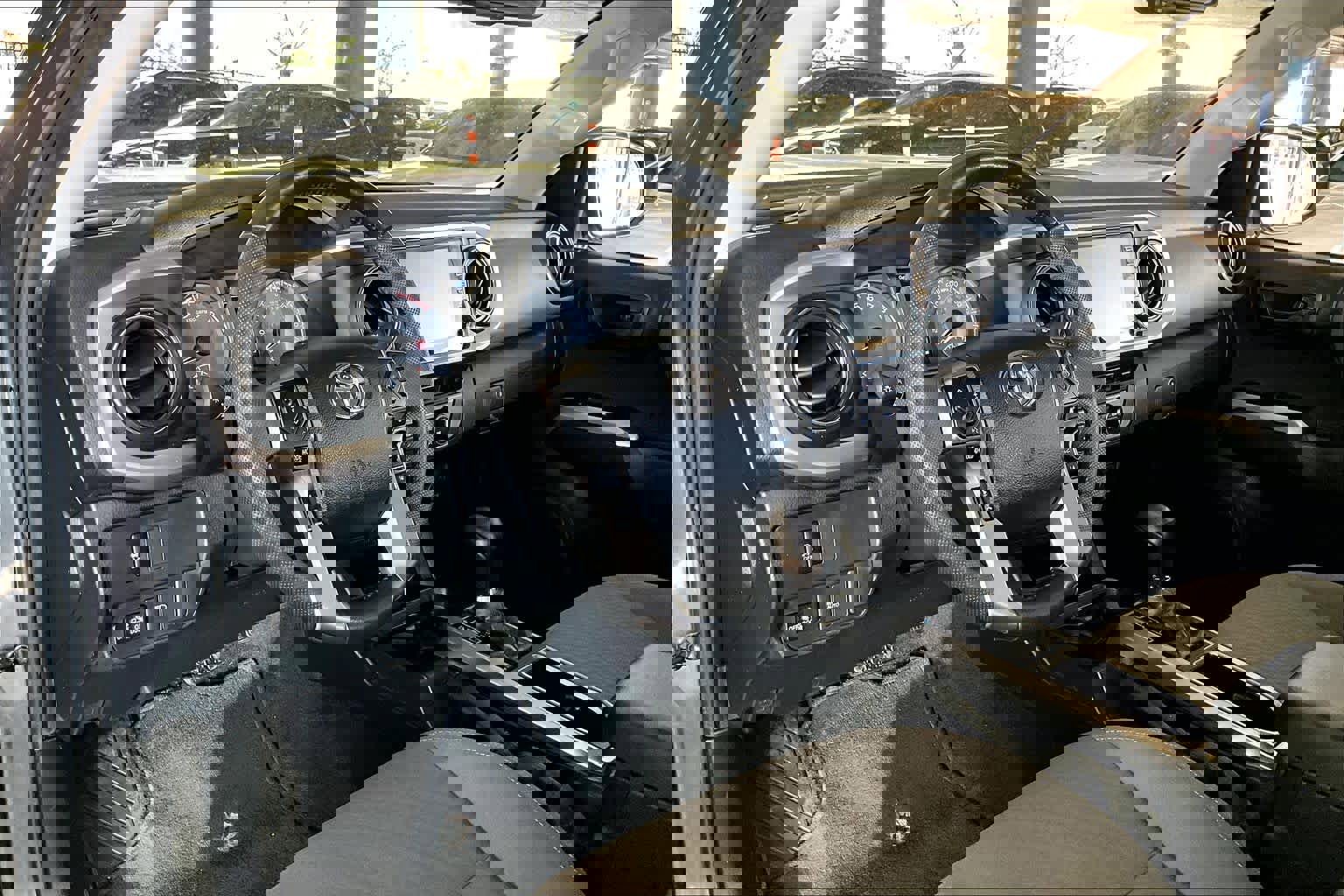 Used 2023 Toyota Tacoma SR5 image 34