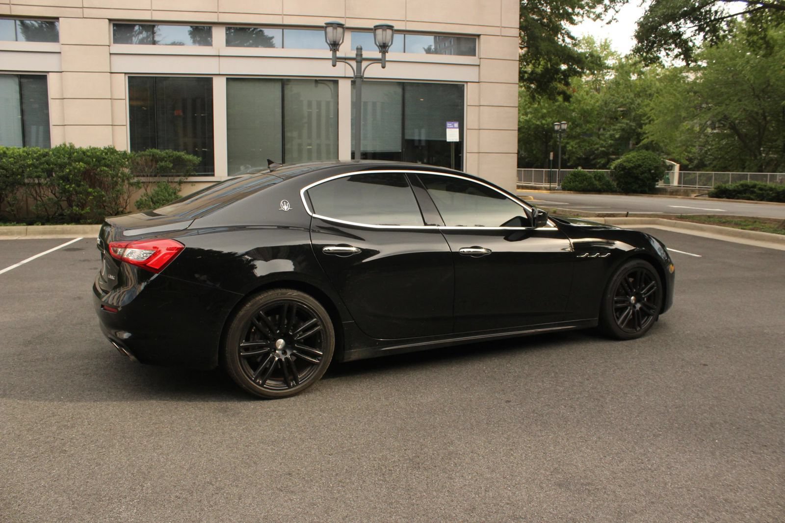 Used 2019 Maserati Ghibli S Q4 AWD/4WD image 7