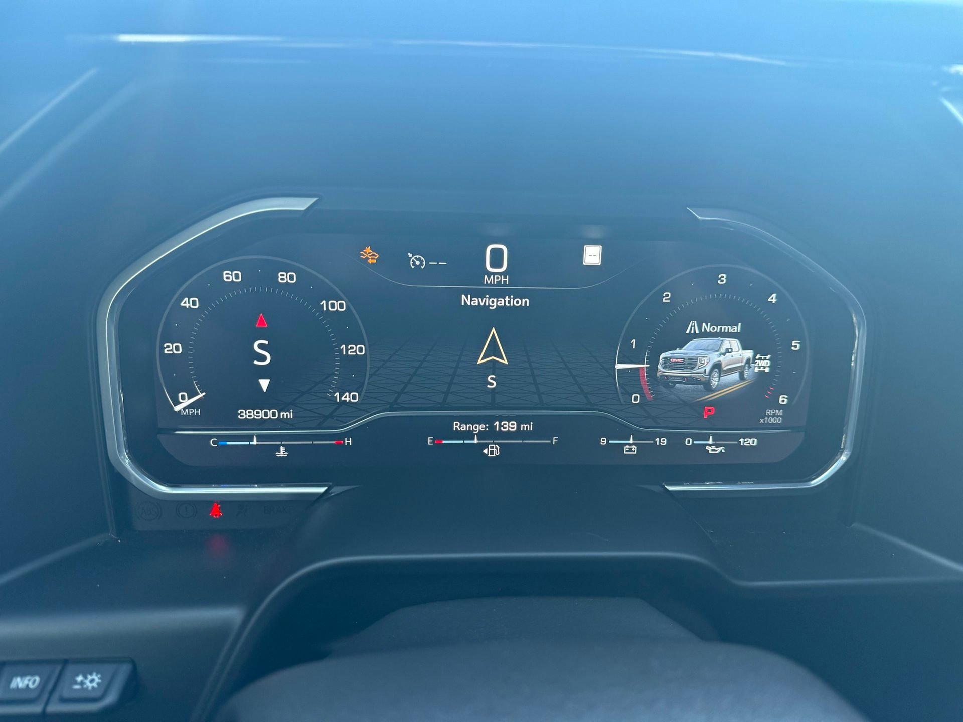 Used 2022 GMC Sierra 1500 AT4X AWD/4WD image 7