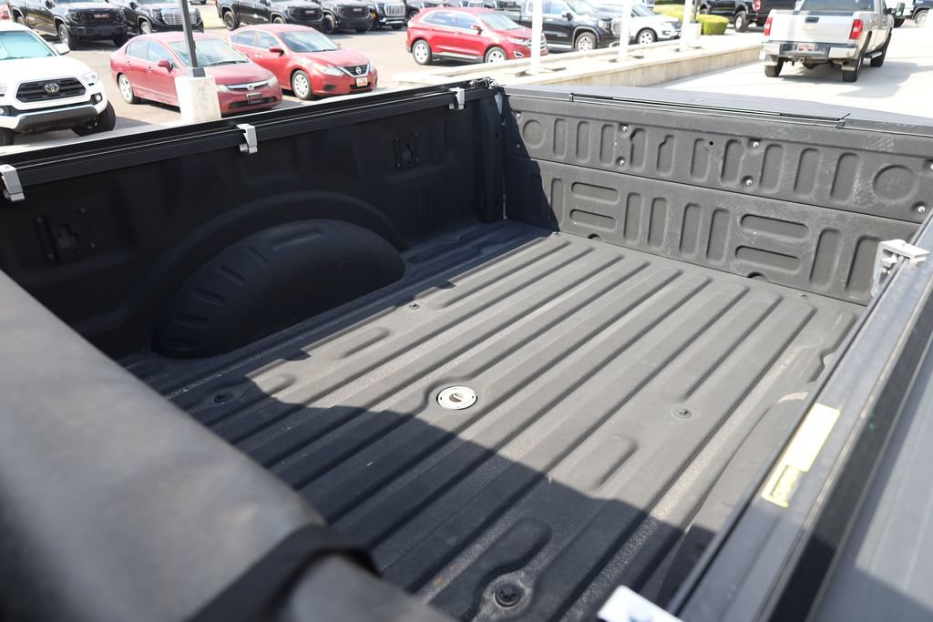 Used 2020 Ford F350 XLT w/ XLT Premium Package AWD/4WD image 21