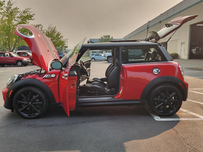 Used 2013 MINI Cooper S w/ Sport Pkg FWD image 23