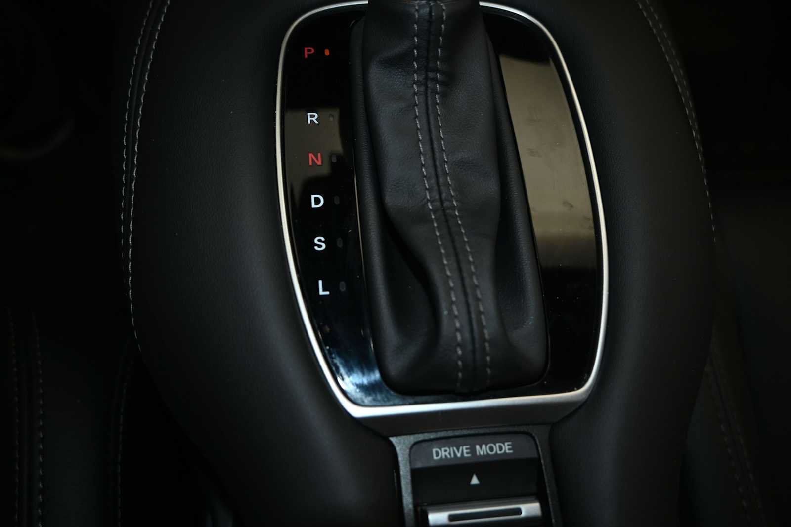 Used 2026 Honda HR-V EX-L image 14