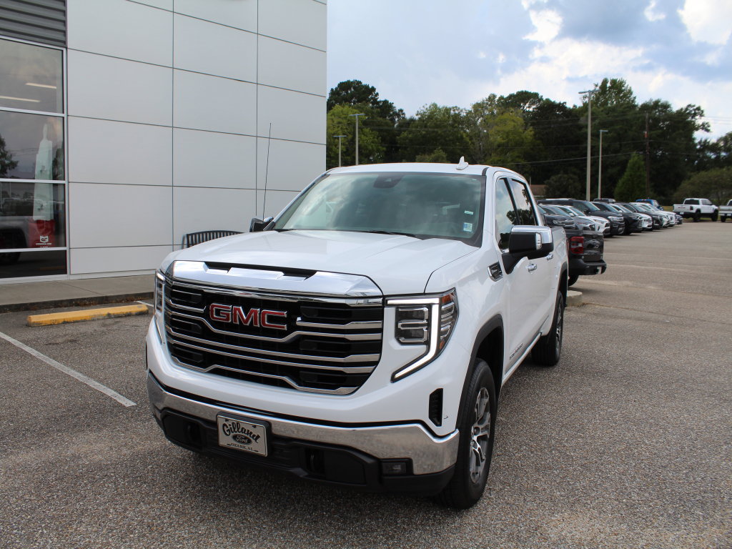 Used 2025 GMC Sierra 1500 SLT AWD/4WD image 5