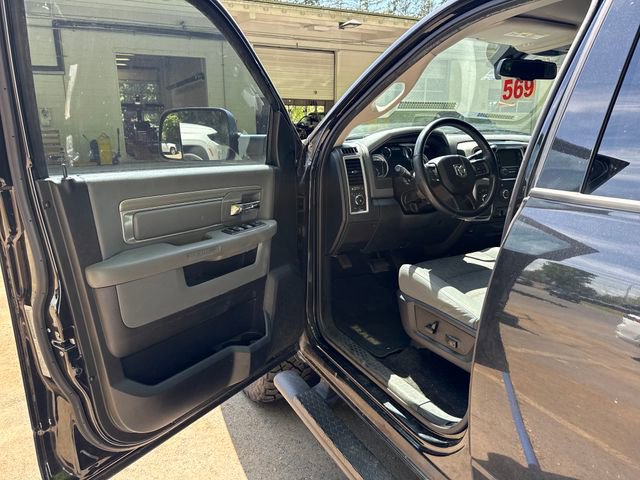 Used 2016 RAM 2500 Big Horn w/ Black Appearance Group AWD/4WD image 18