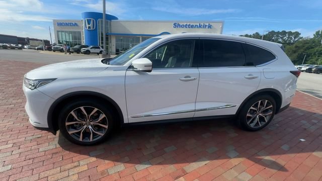Used 2024 Acura MDX FWD w/ Technology Package image 7