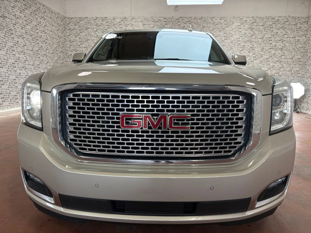 Used 2016 GMC Yukon Denali w/ Open Road Package AWD/4WD image 2