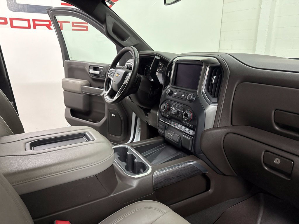 Used 2020 Chevrolet Silverado 1500 LTZ w/ LTZ Plus Package AWD/4WD image 32