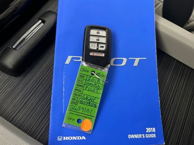 Used 2018 Honda Pilot Touring image 18