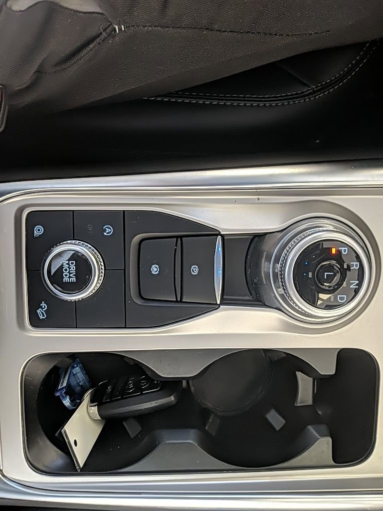 Used 2023 Ford Explorer XLT w/ Equipment Group 202A image 24