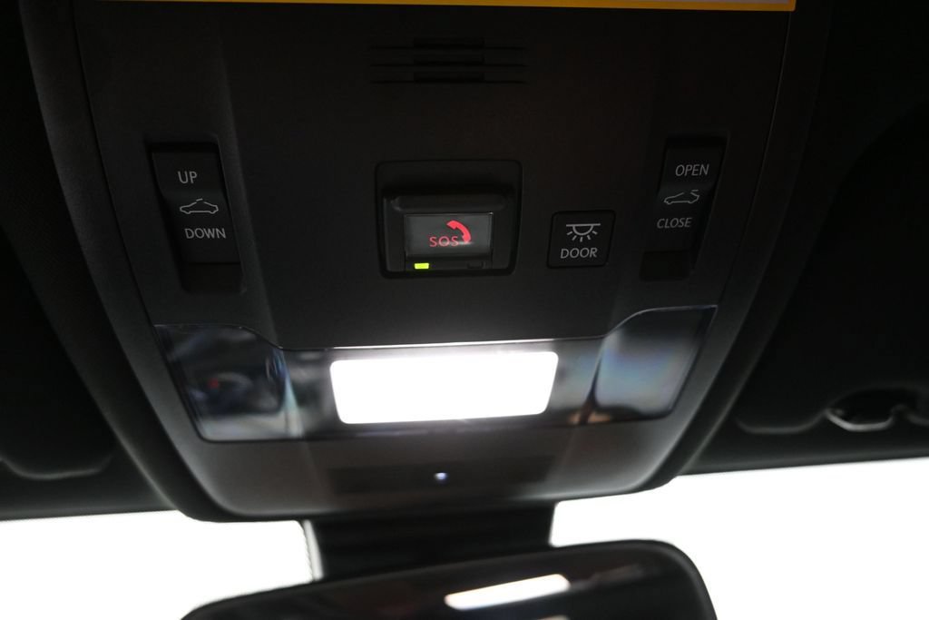 Used 2025 Lexus IS 350 F Sport RWD image 23