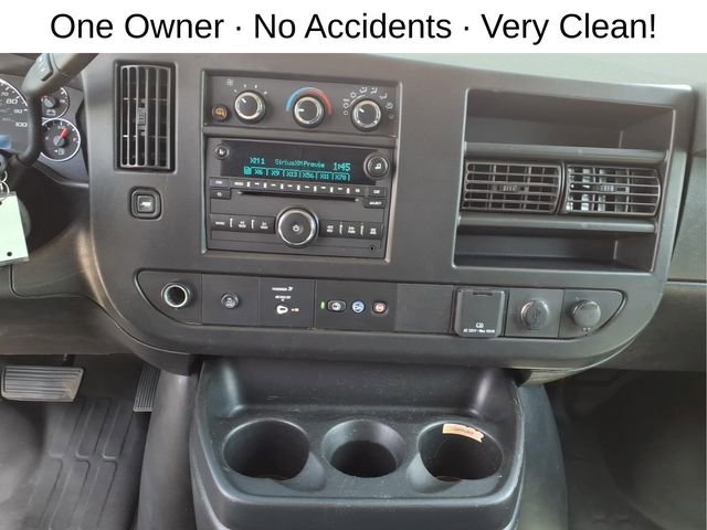 Used 2021 Chevrolet Express 3500 w/ Driver Convenience Package RWD image 18
