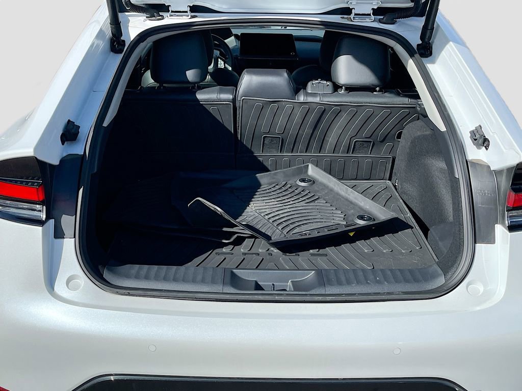 Used 2026 Toyota Prius Limited image 24