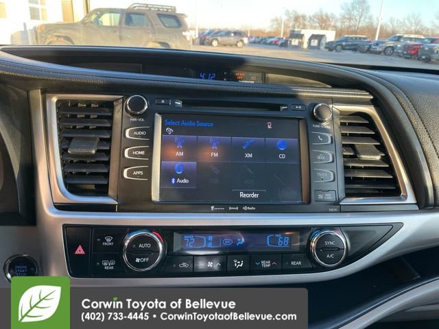 Used 2018 Toyota Highlander XLE image 13