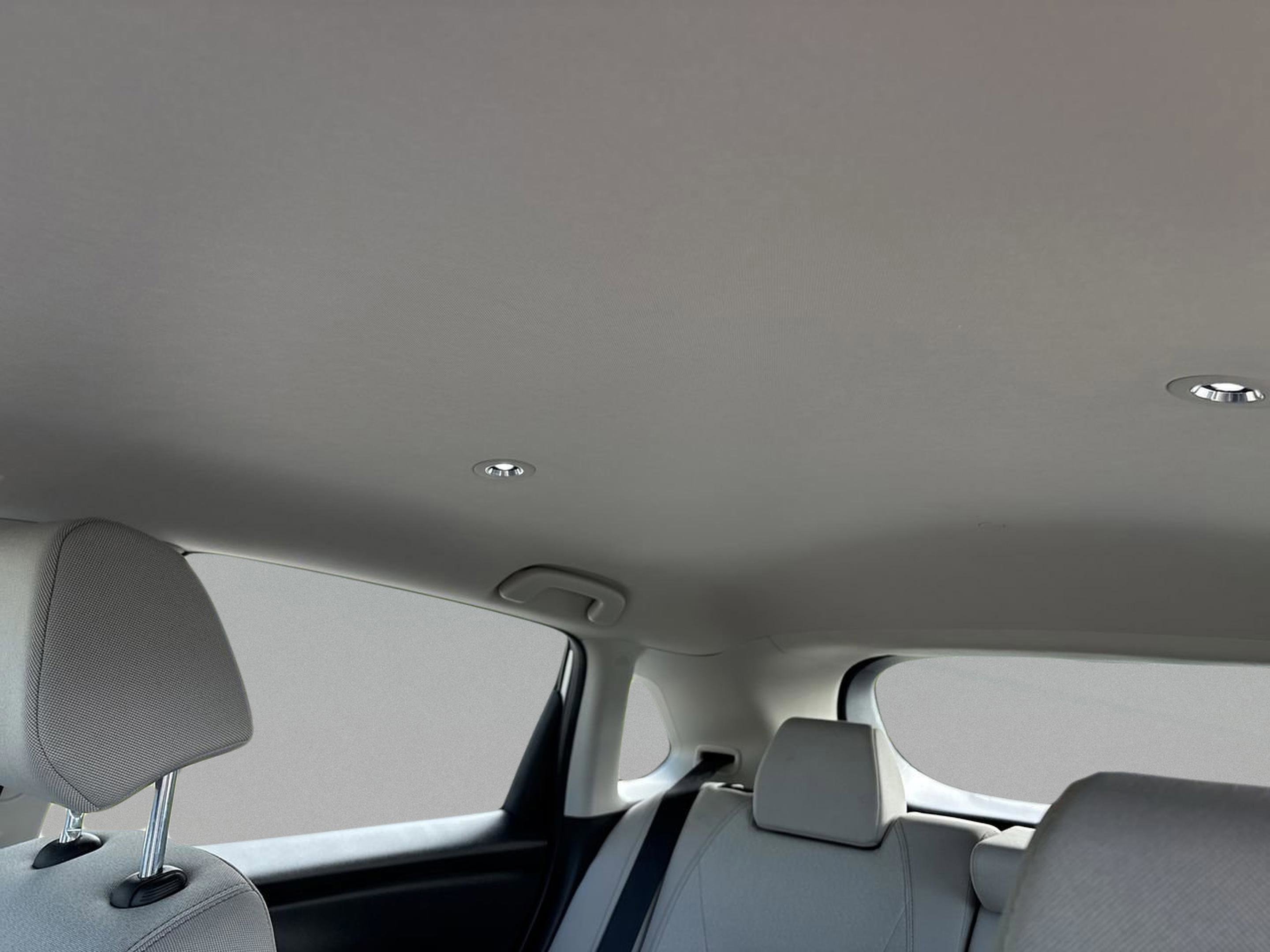 Used 2023 Honda HR-V LX image 27